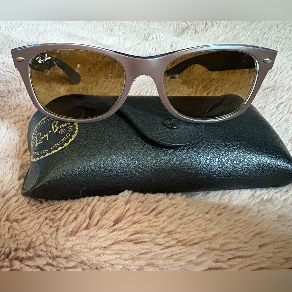 RAY-BAN Polarized New Wayfarer Sunglasses